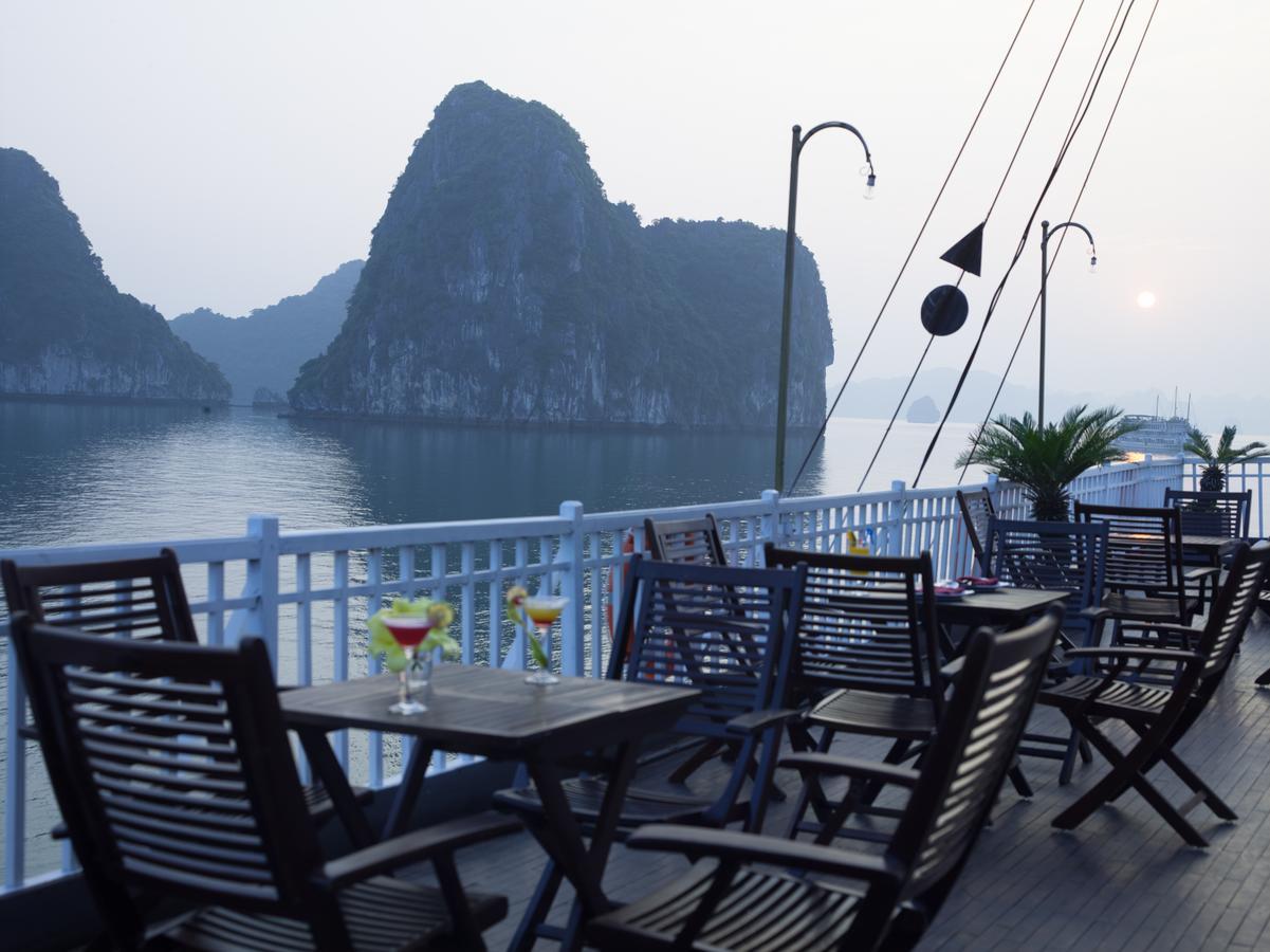 Hotel Garden Bay Legend Cruise Ha Long Exterior foto
