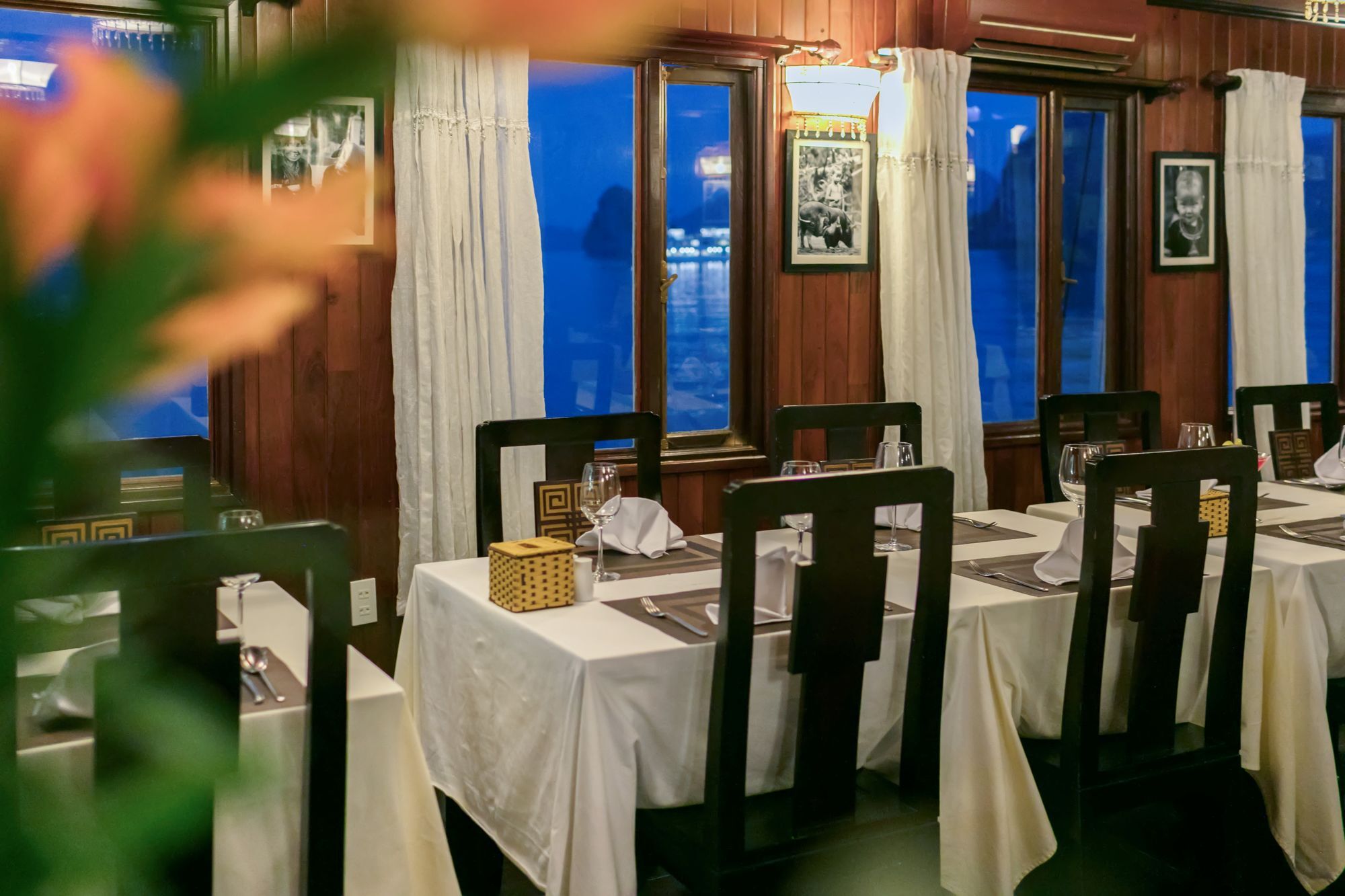Hotel Garden Bay Legend Cruise Ha Long Exterior foto